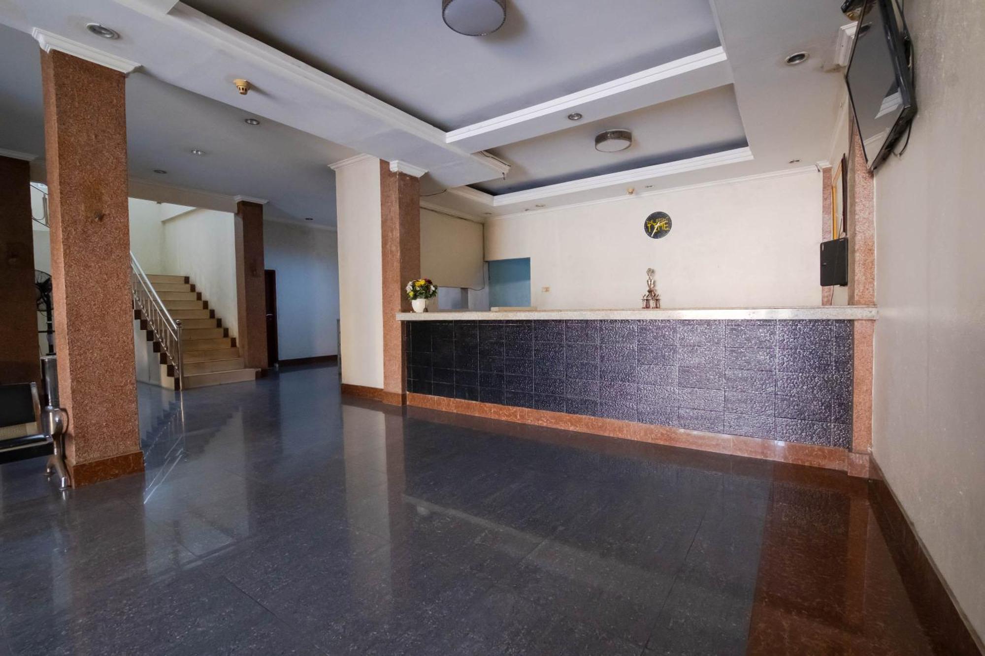 Nusa Indah Syariah Hotel Bandara By Abdihome Tangerang Ngoại thất bức ảnh